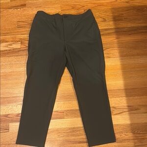 Men's Banana Republic Athletic Slim Fit Performance Olive Green Pants - NWT